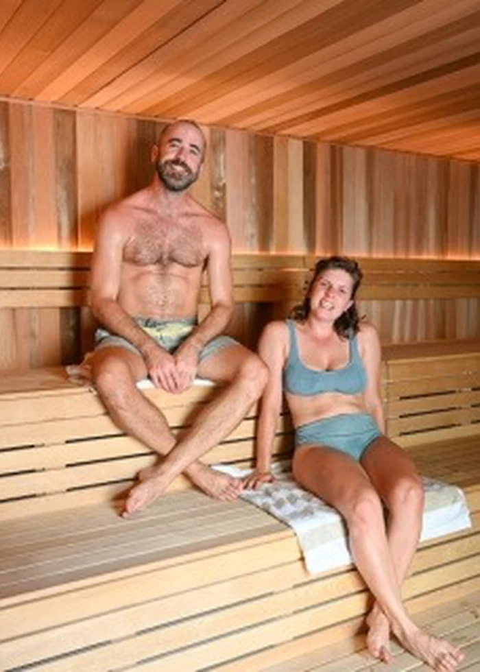 Two guests in the sauna at Vikasati